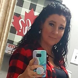 Meet your Posher, Brandi